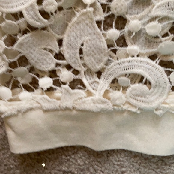 Chelsea Lace Top Super Sale Price - Picture 4 of 5